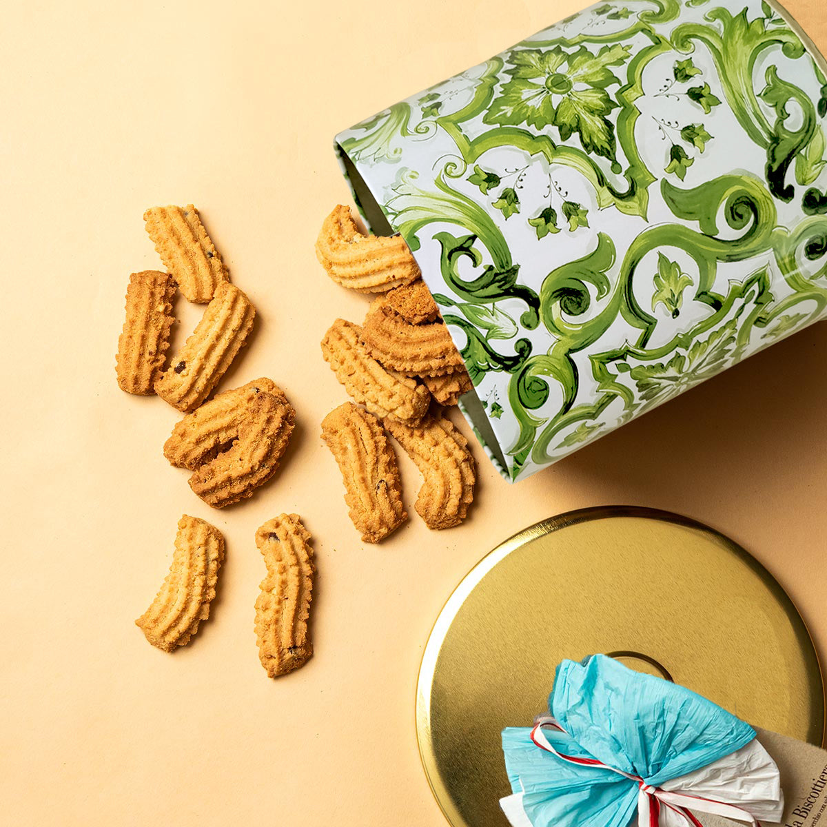 Contenitore cilindrico per biscotti in latta con coperchio antiumidità, stile senza tempo adatta ad ogni cucina