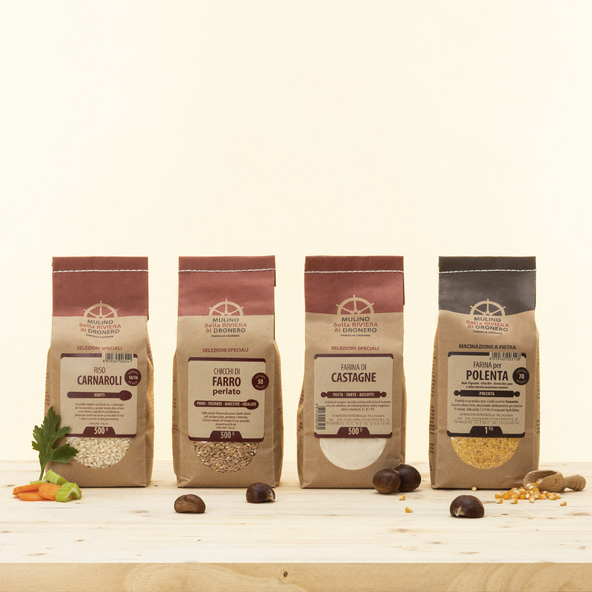 Ingredienti stagionali per ricette autunnali e invernali: riso carnaroli, farro perlato, farine di castagne e farina per polenta.