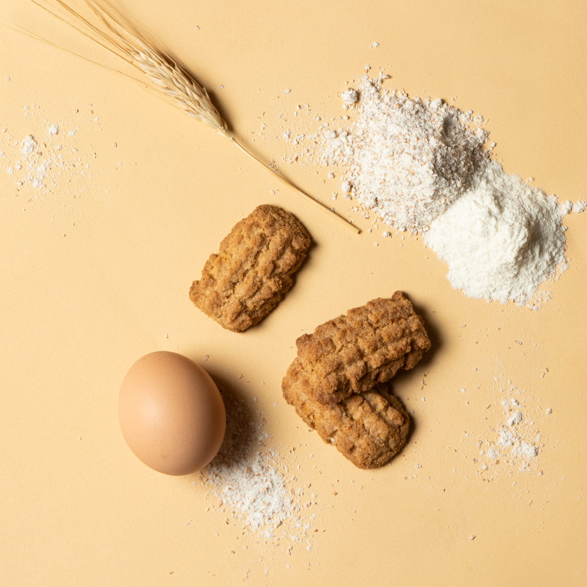 Biscotti con farina di grano tenero integrale a basso indice glicemico e con alto contenuto di fibre.