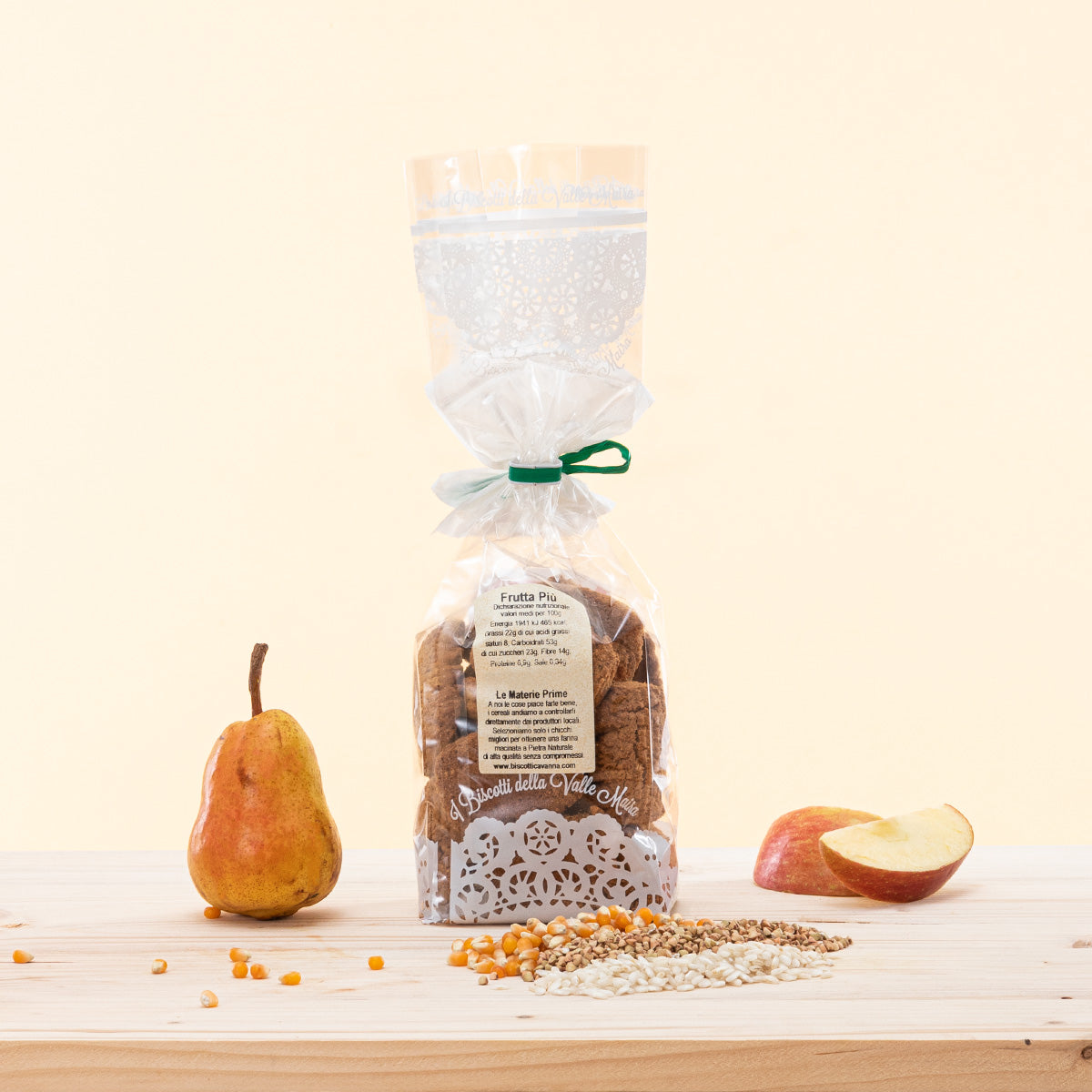 Biscottini alla Frutta con farine senza glutine come grano saraceno, mais, riso, castagne. Senza conservanti e OGM