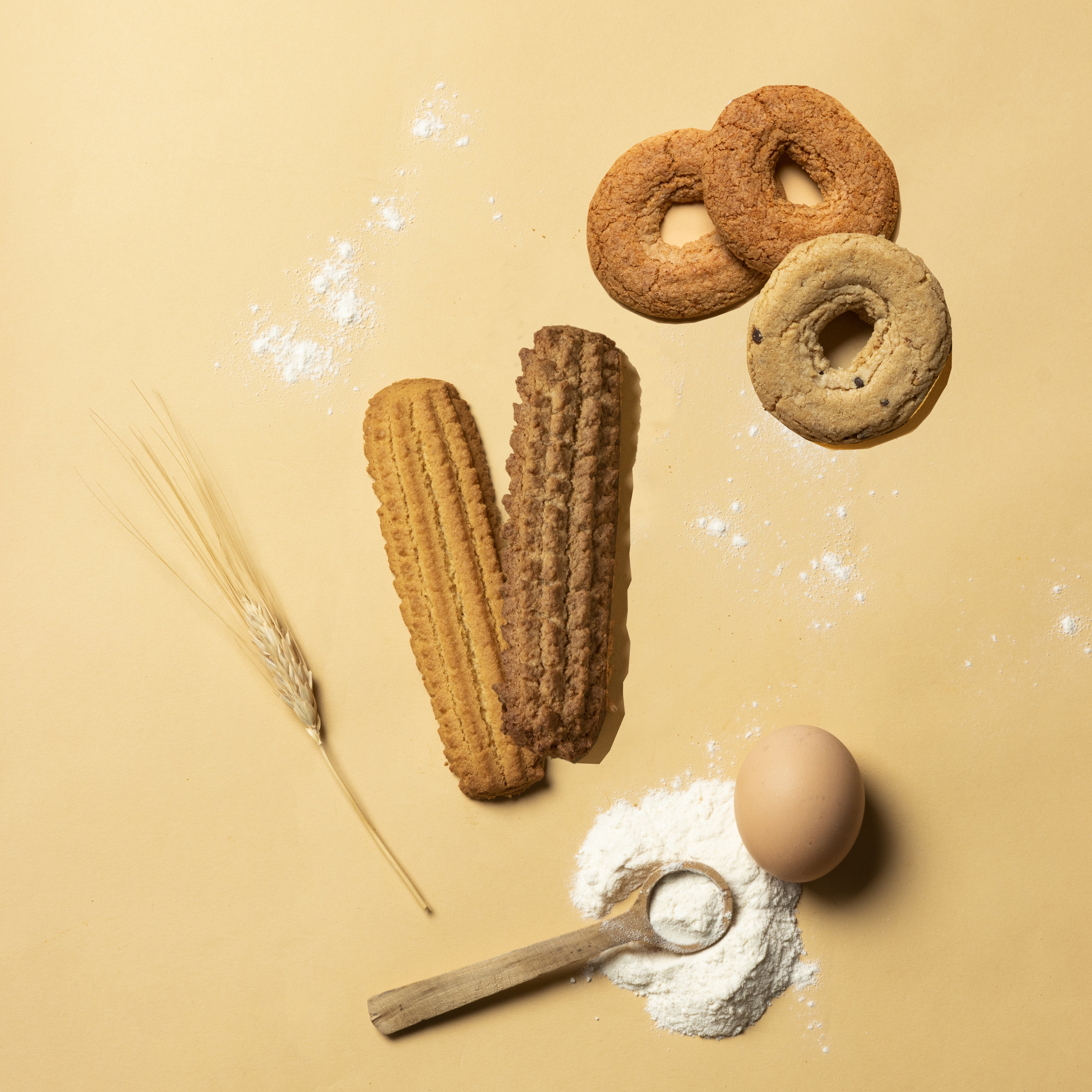 Set di biscotti per spuntini gustosi e nutrienti confezionati singolarmente. 