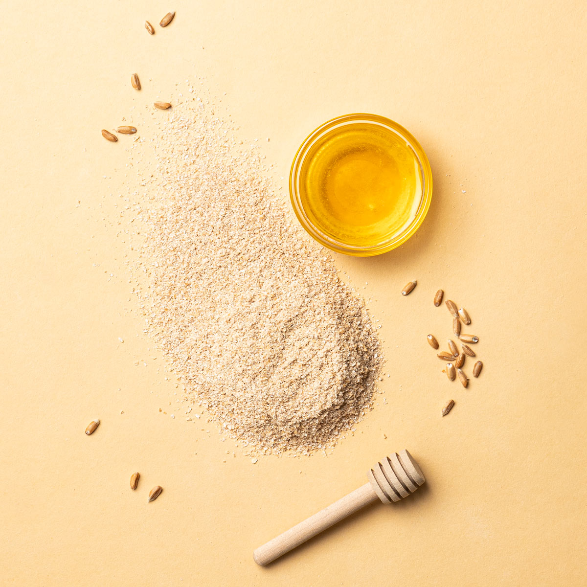 Crusca di Farro Monococco Bio, ricca di fibre e nutrienti naturali.