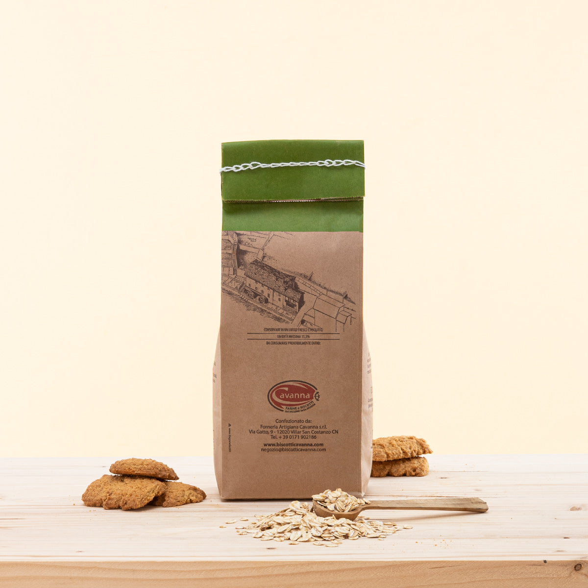 Farina di Avena BIO, farina con alto contenuto di fibre e basso indice glicemico.
